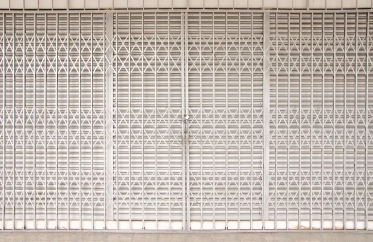 metal grilles & barriers
